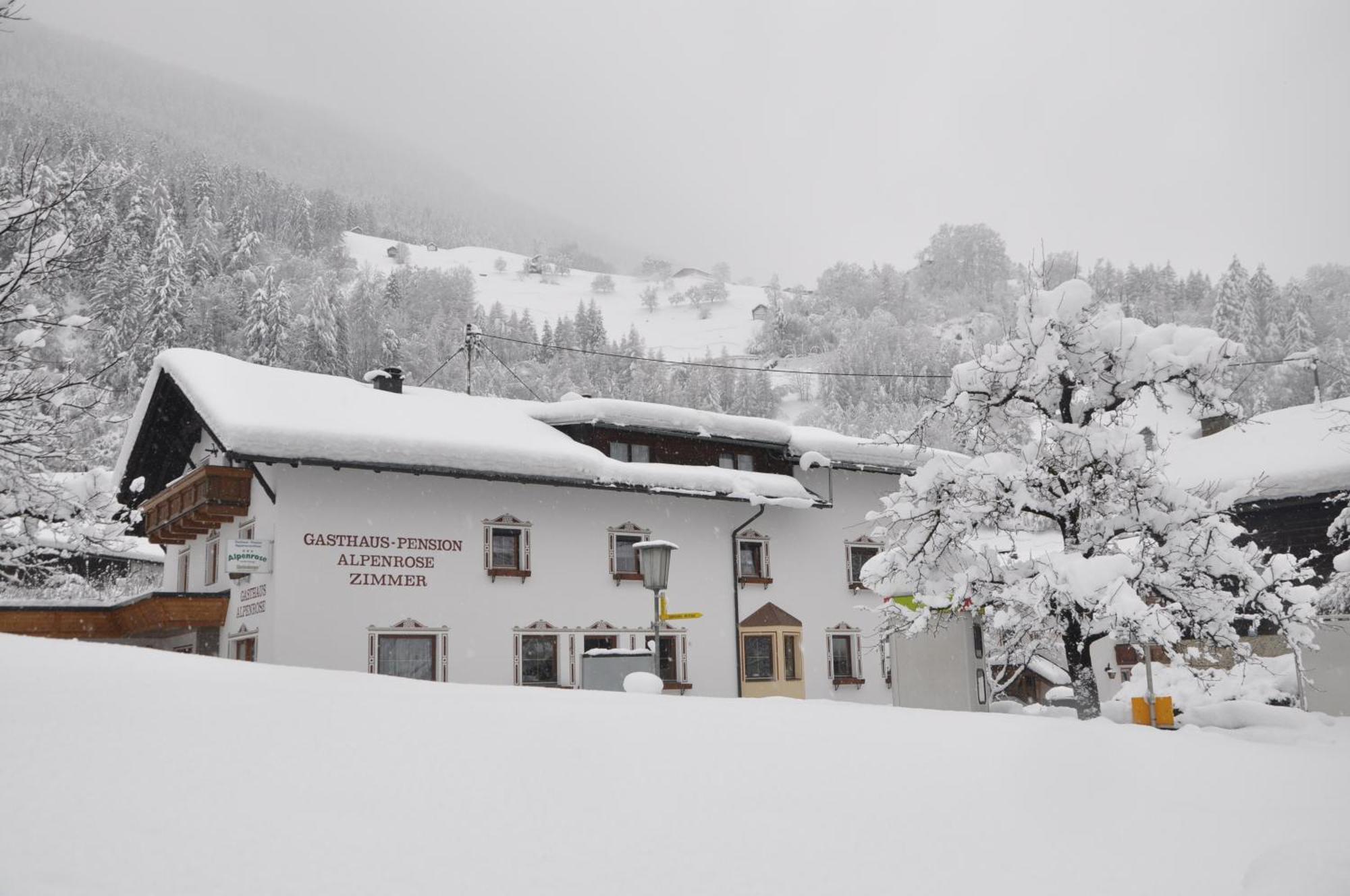 Gasthof Alpenrose 3*